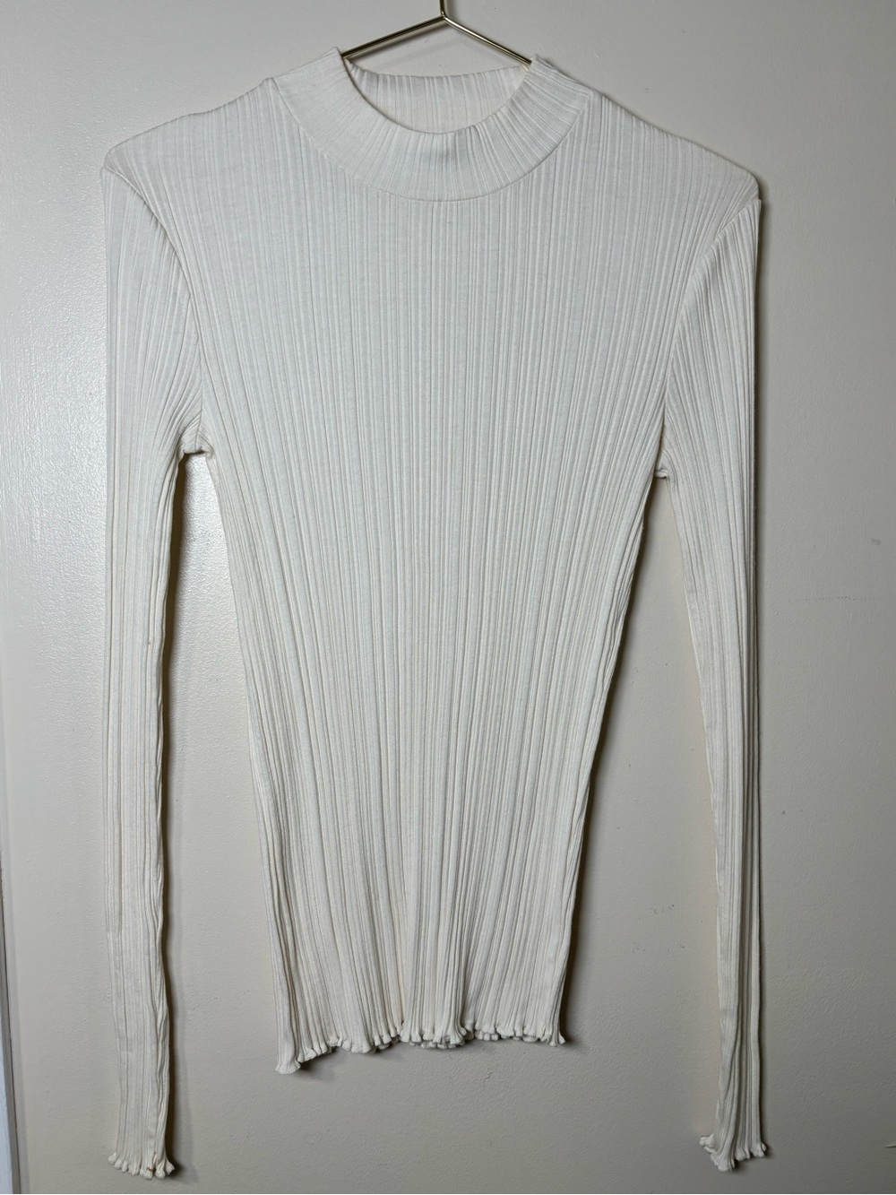 Vince Ivory Ribbed Mock Neck Long Sleeve Lettuce Hem Top Size M